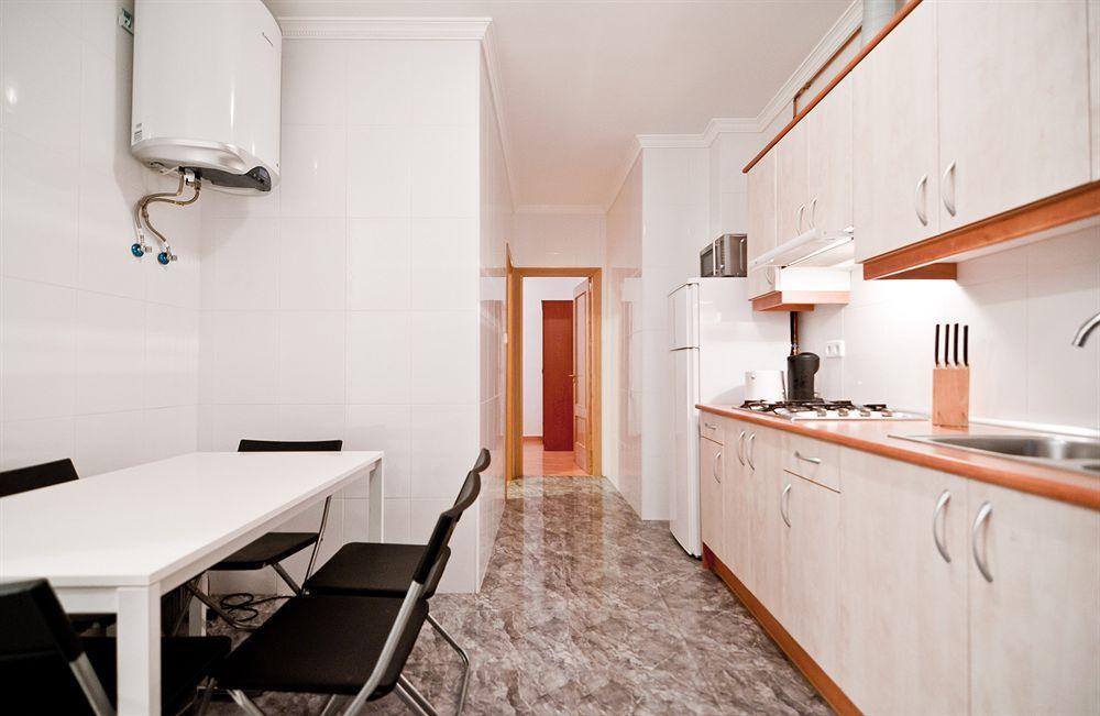 Apartamentos Aqui Me Quedo Мадрид Екстериор снимка