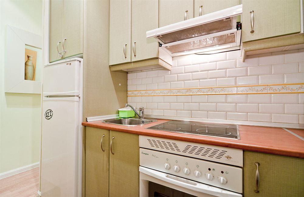 Apartamentos Aqui Me Quedo Мадрид Екстериор снимка