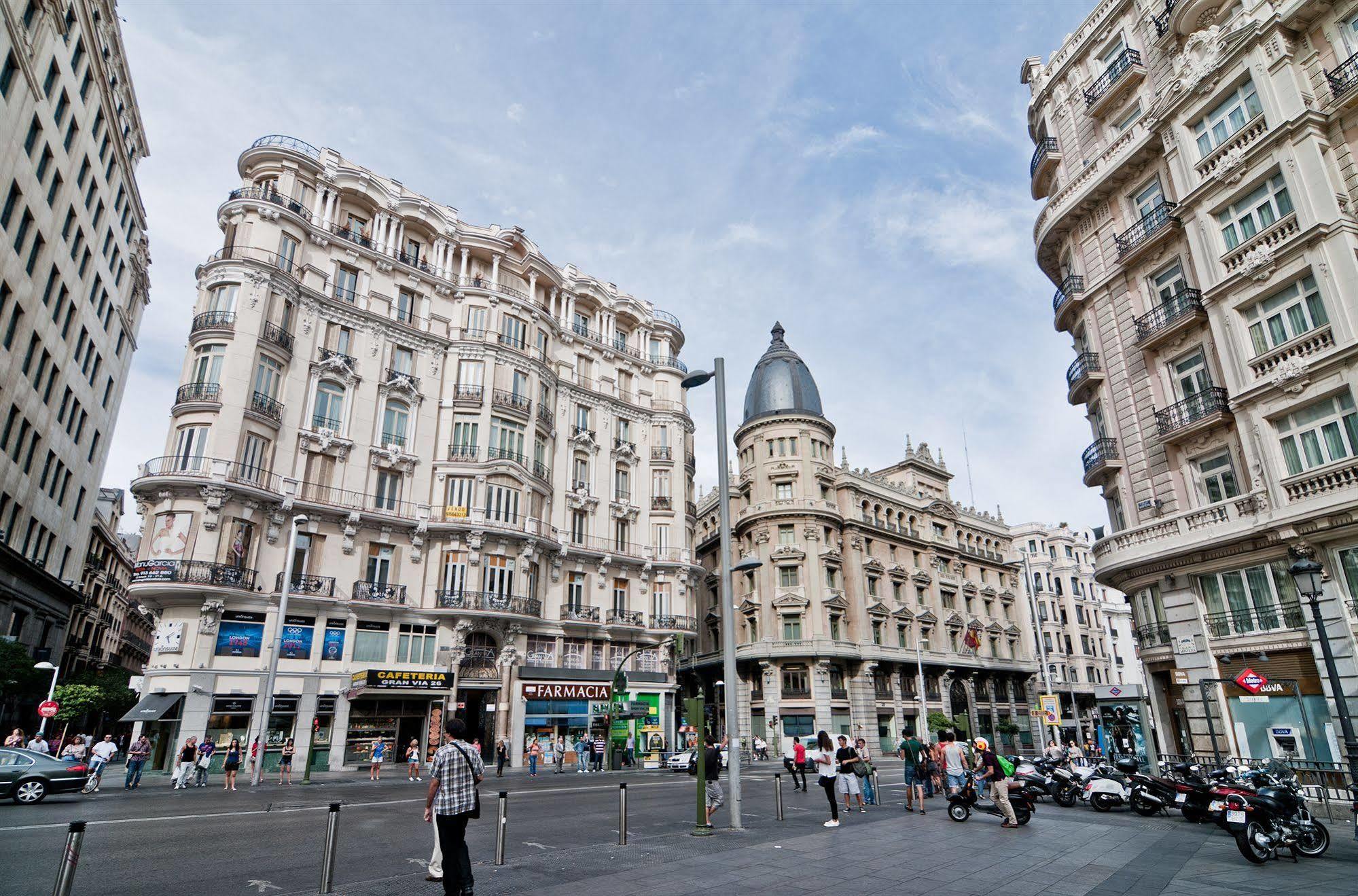 Apartamentos Aqui Me Quedo Мадрид Екстериор снимка